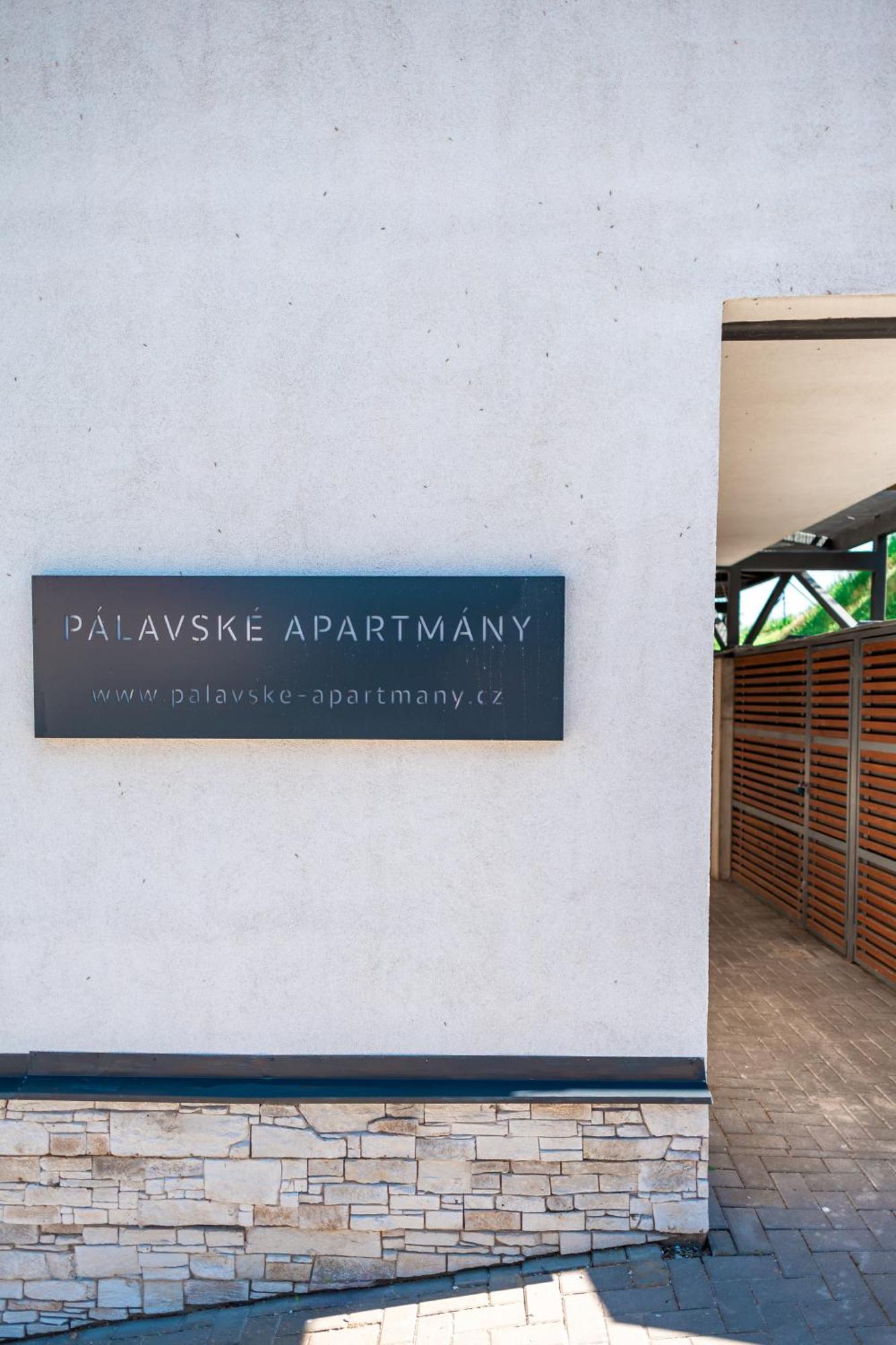 Palavske Apartmany Original Pavlov Exteriör bild